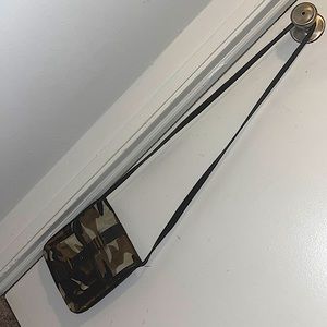 Nine West camouflage pocketbook